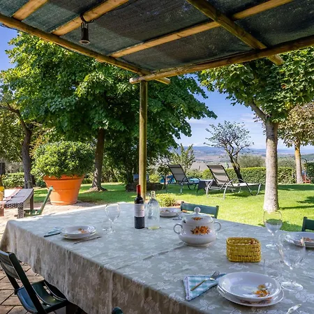 Maria Gabriella In Tatil Evi *